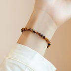 Euron: Chinesisch inspiriertes Tigerauge Armband (Spezialdesign)